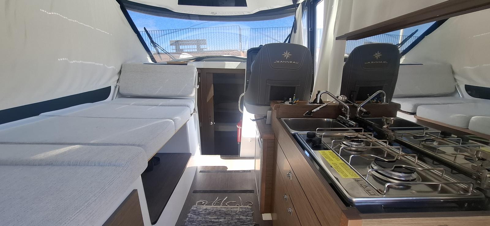 jeanneau Merry fisher 895