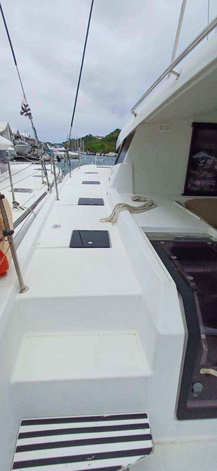 fountaine pajot Saona 47
