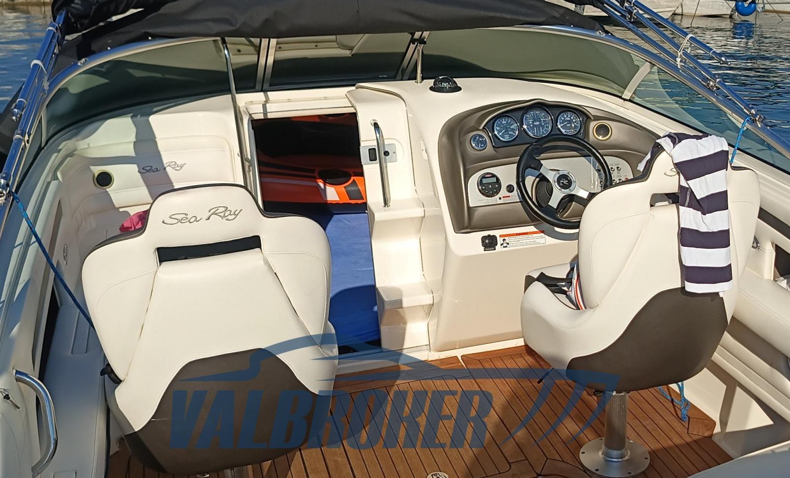 sea ray 240 sun sport