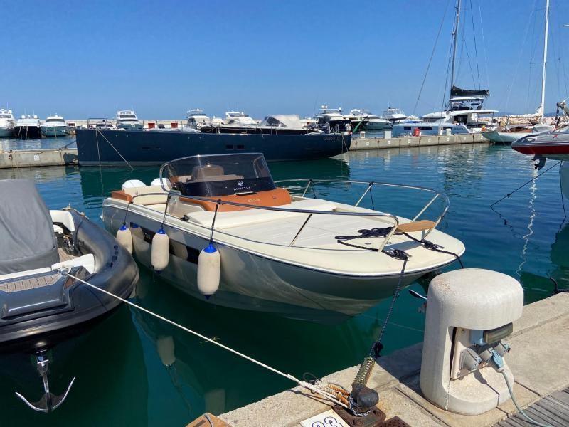 invictus yacht Invictus cx270