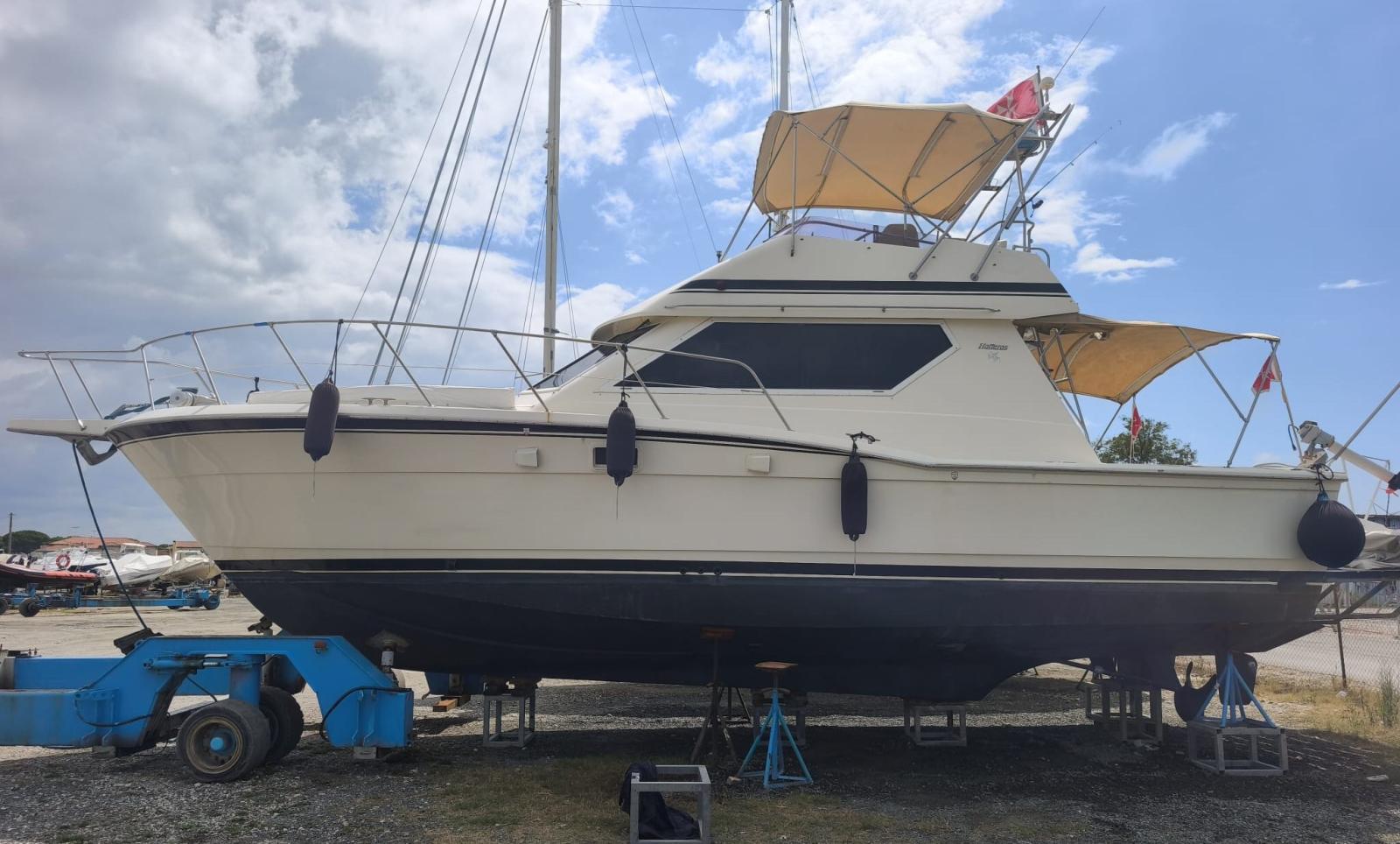 hatteras 38 convertible