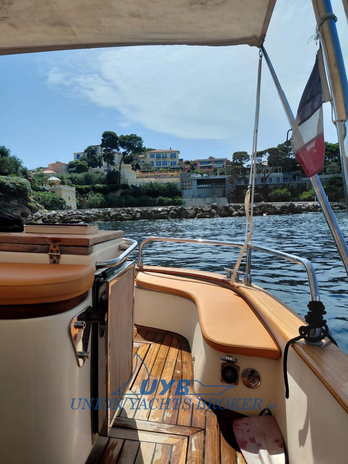 cantieri tirrenia Viveur 28 open
