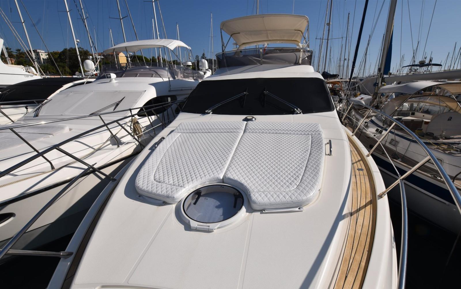 azimut 50 flybridge