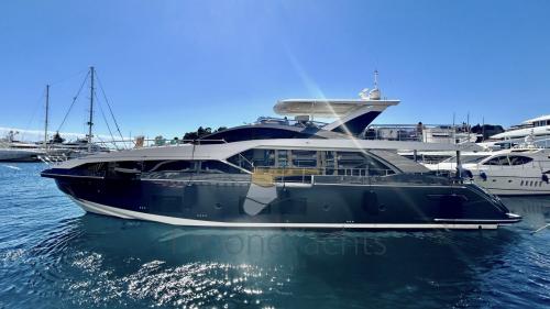 Azimut grande 27 metri