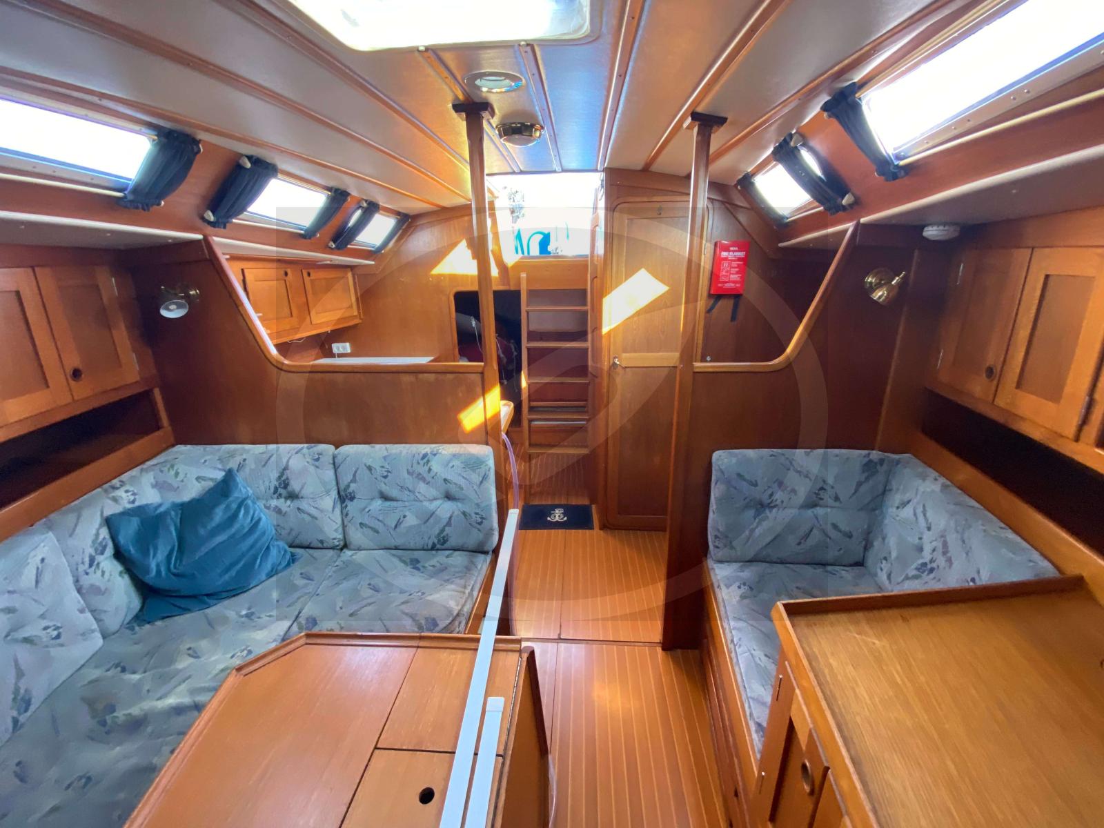 comfortina yachts 39