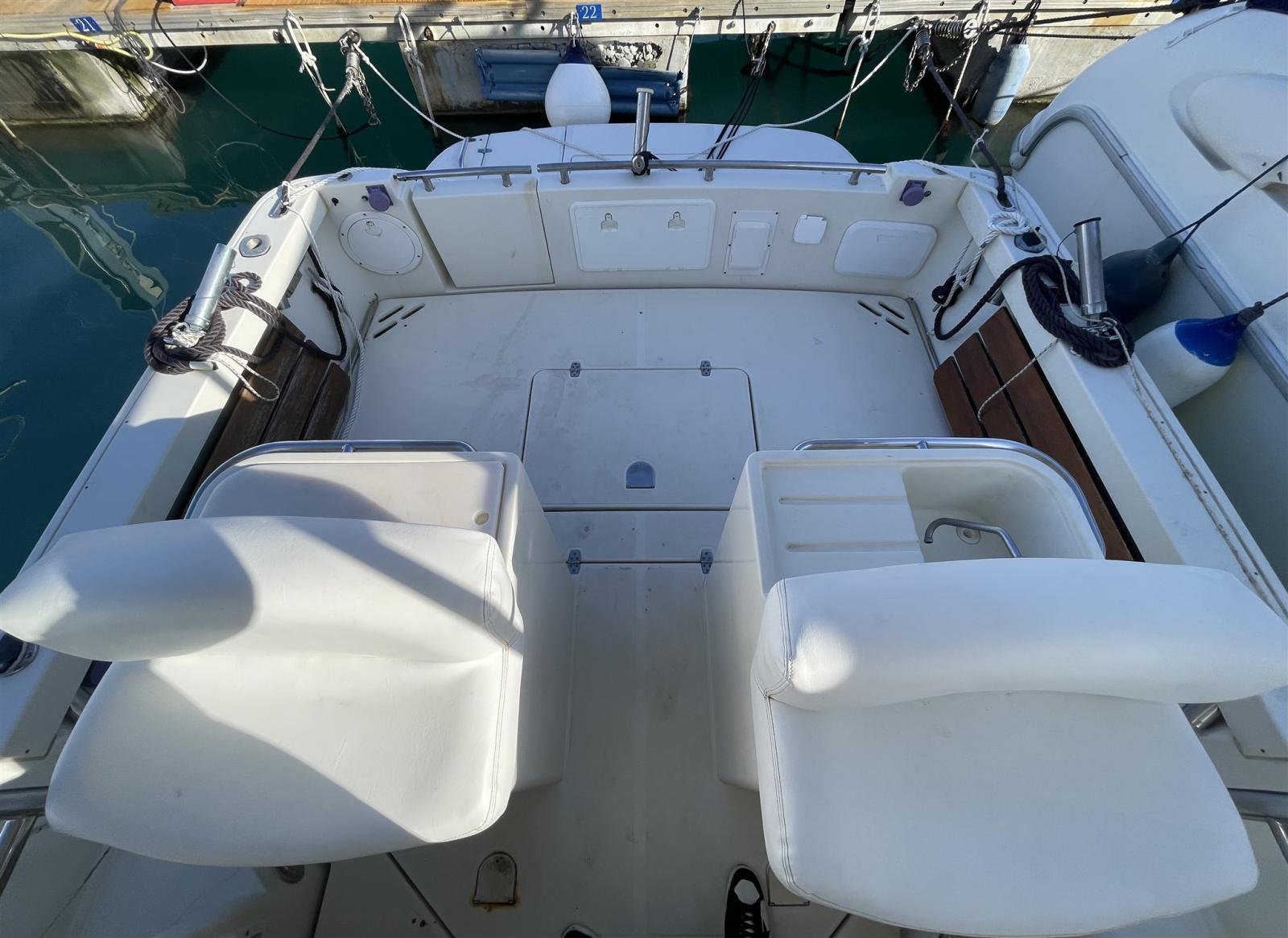 zeta group F300 bluetime