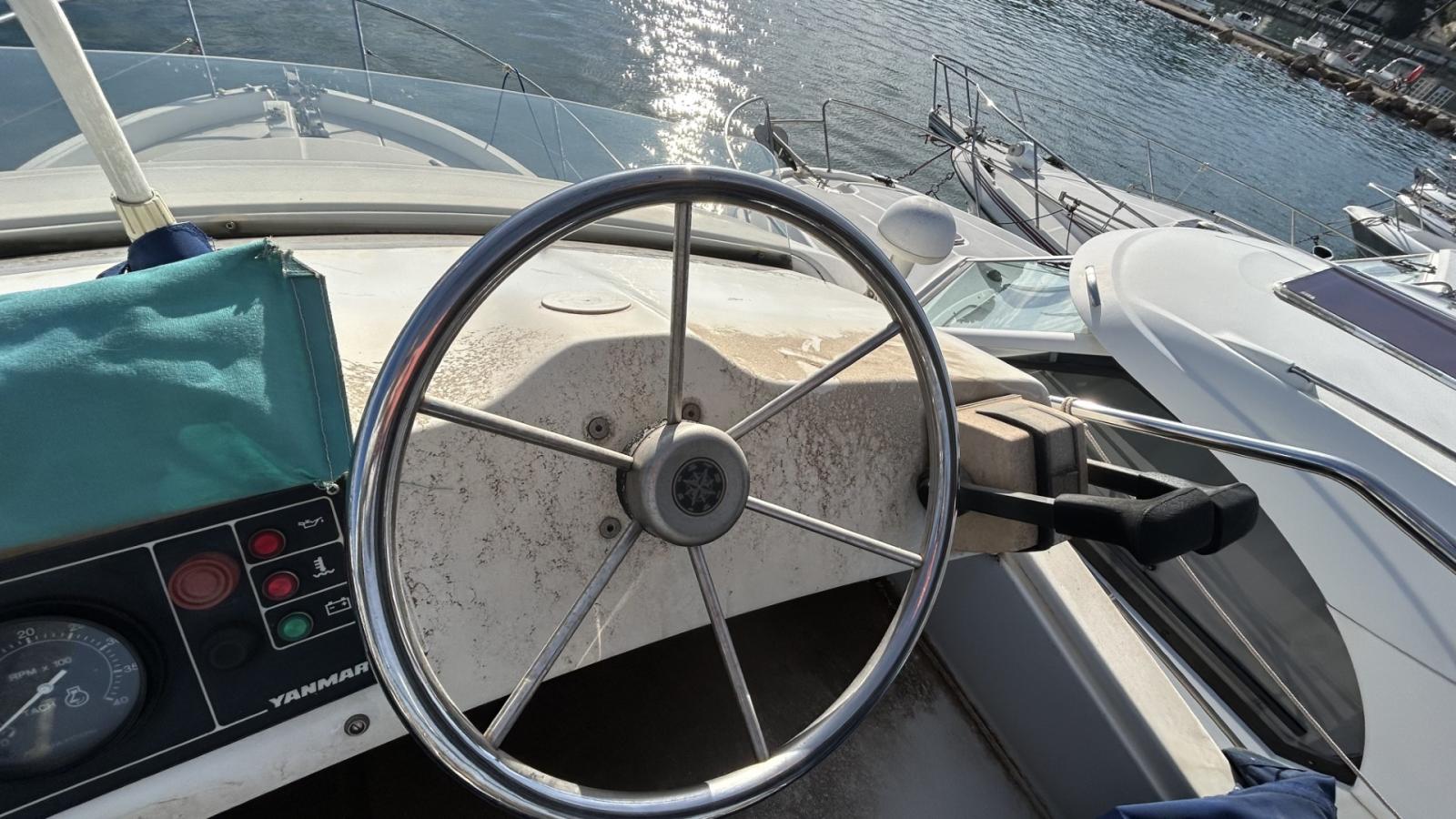 beneteau Antares serie 9