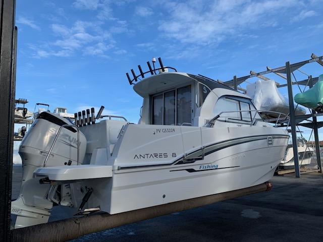 beneteau Antares 8 ob v2