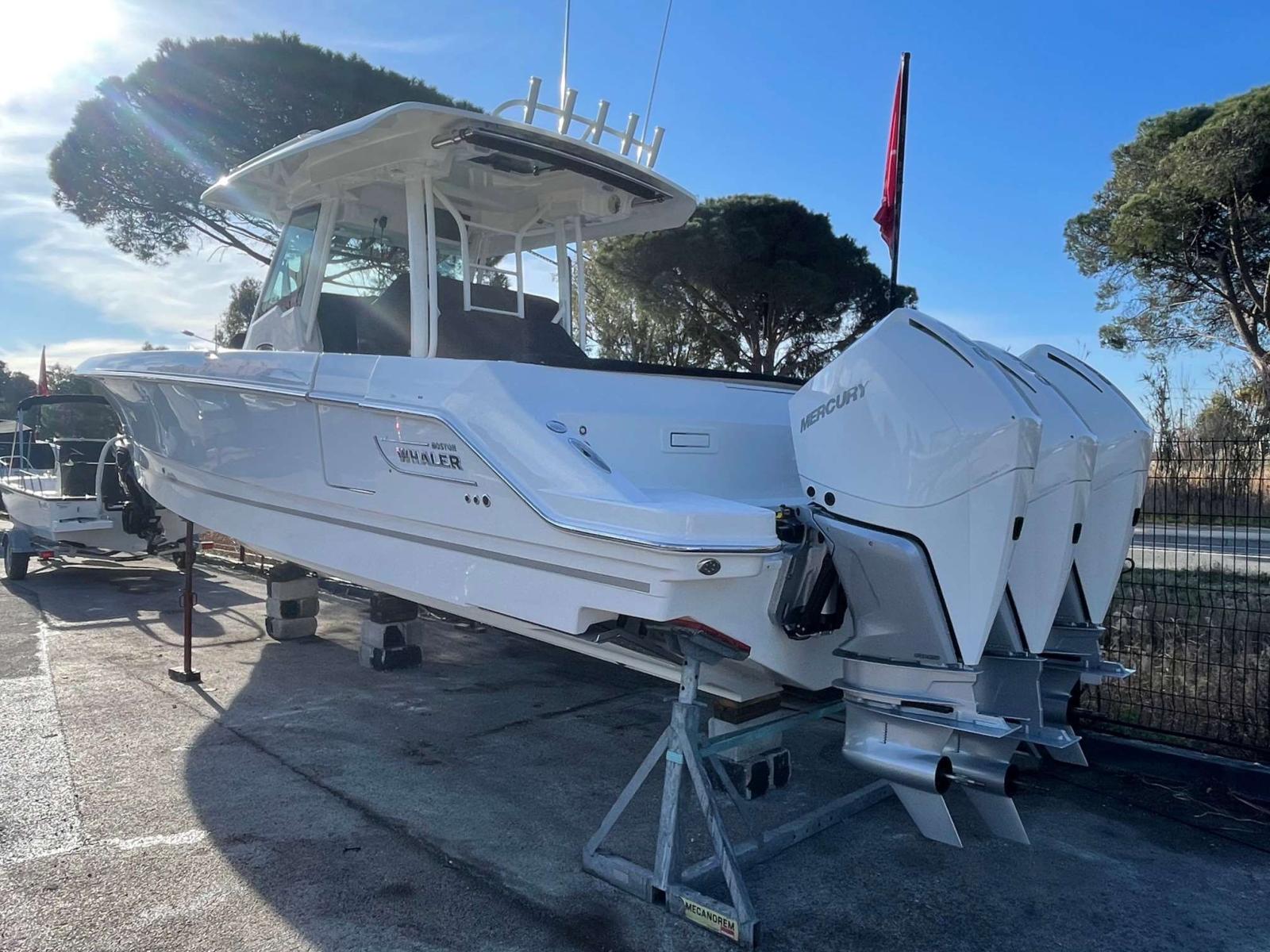 boston whaler 360 outrage