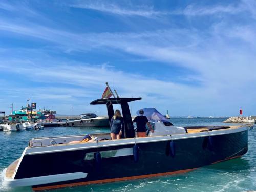 Fjord 36 open