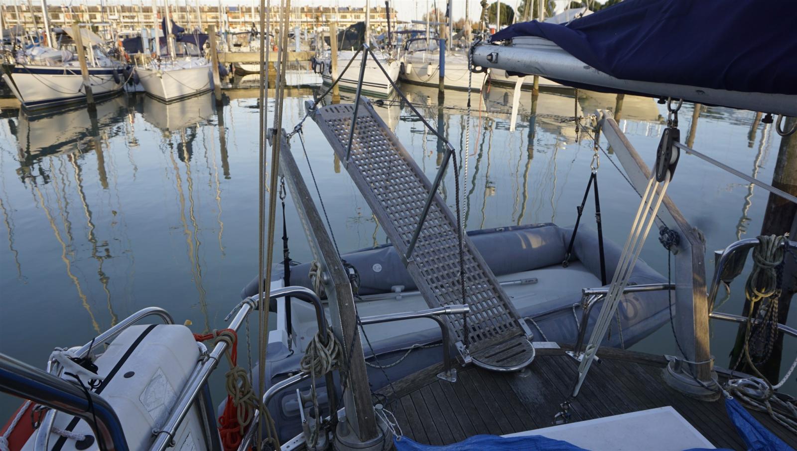 fibago italia Fibago camper & nicholson