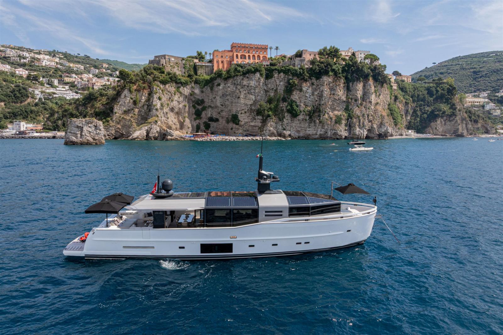 arcadia yachts Arcadia 85'