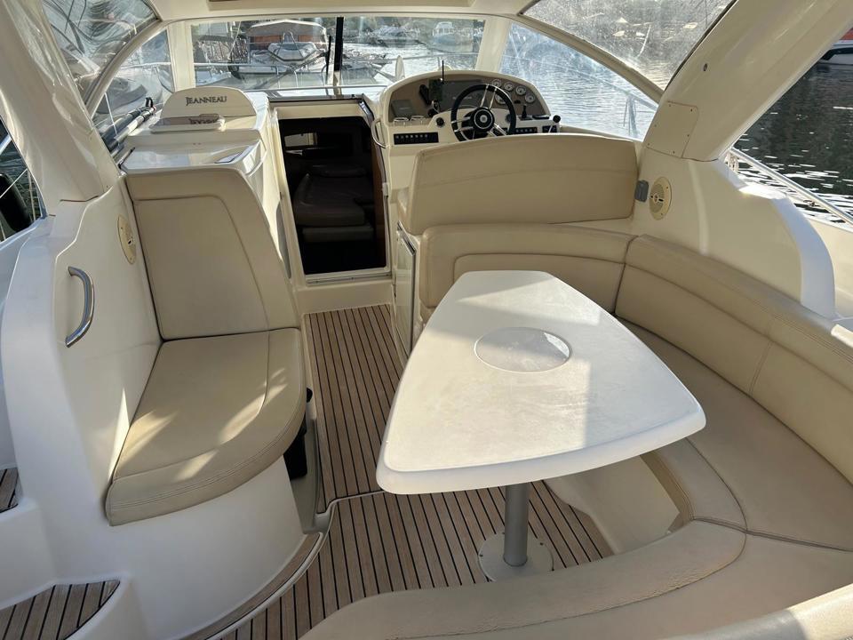 jeanneau Prestige 30s