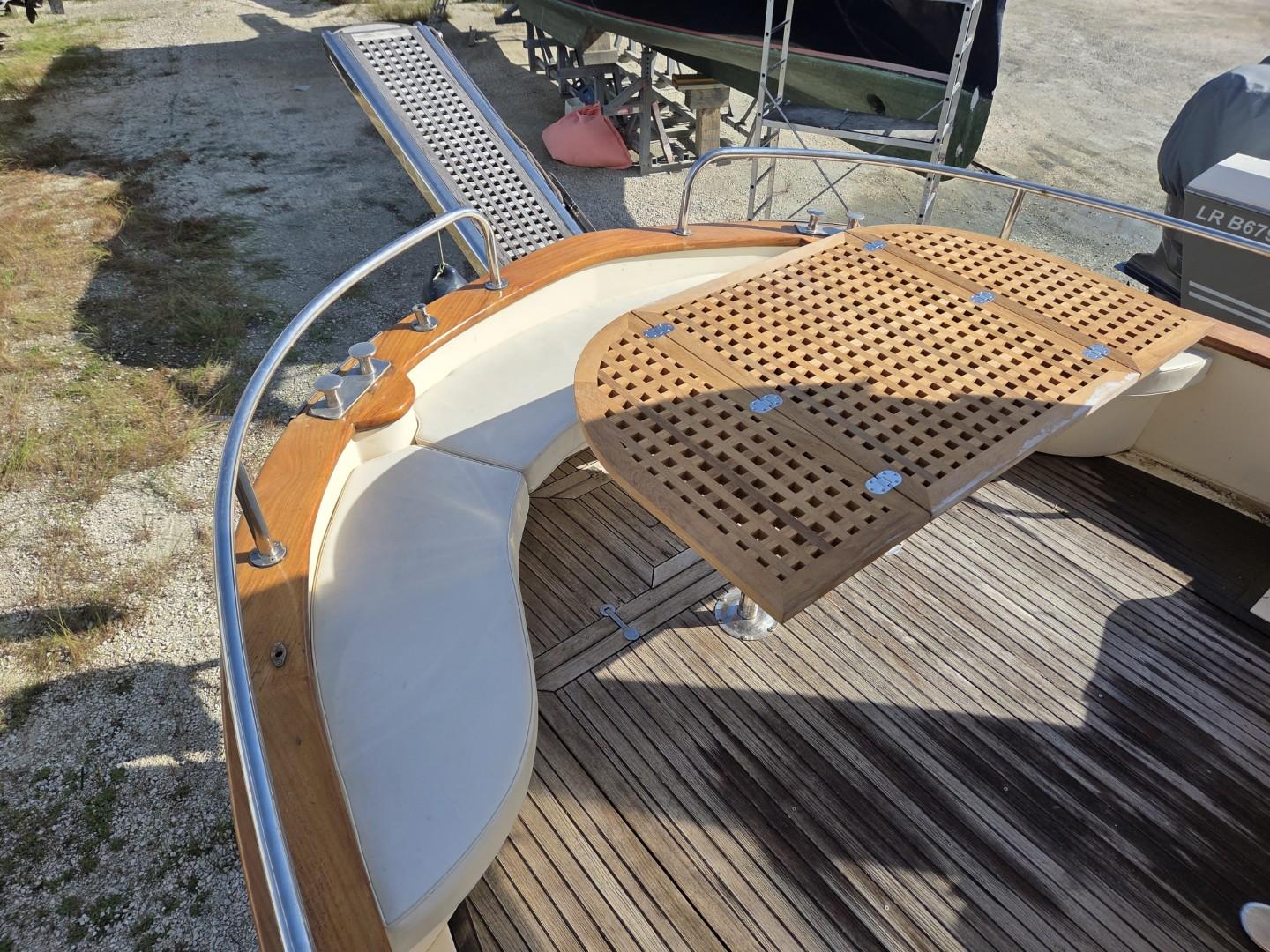 apreamare 9m semi cabin