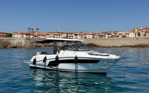 Jeanneau cap camarat 10.5 wa