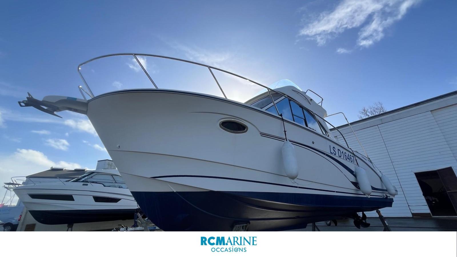 beneteau Antares 8.8