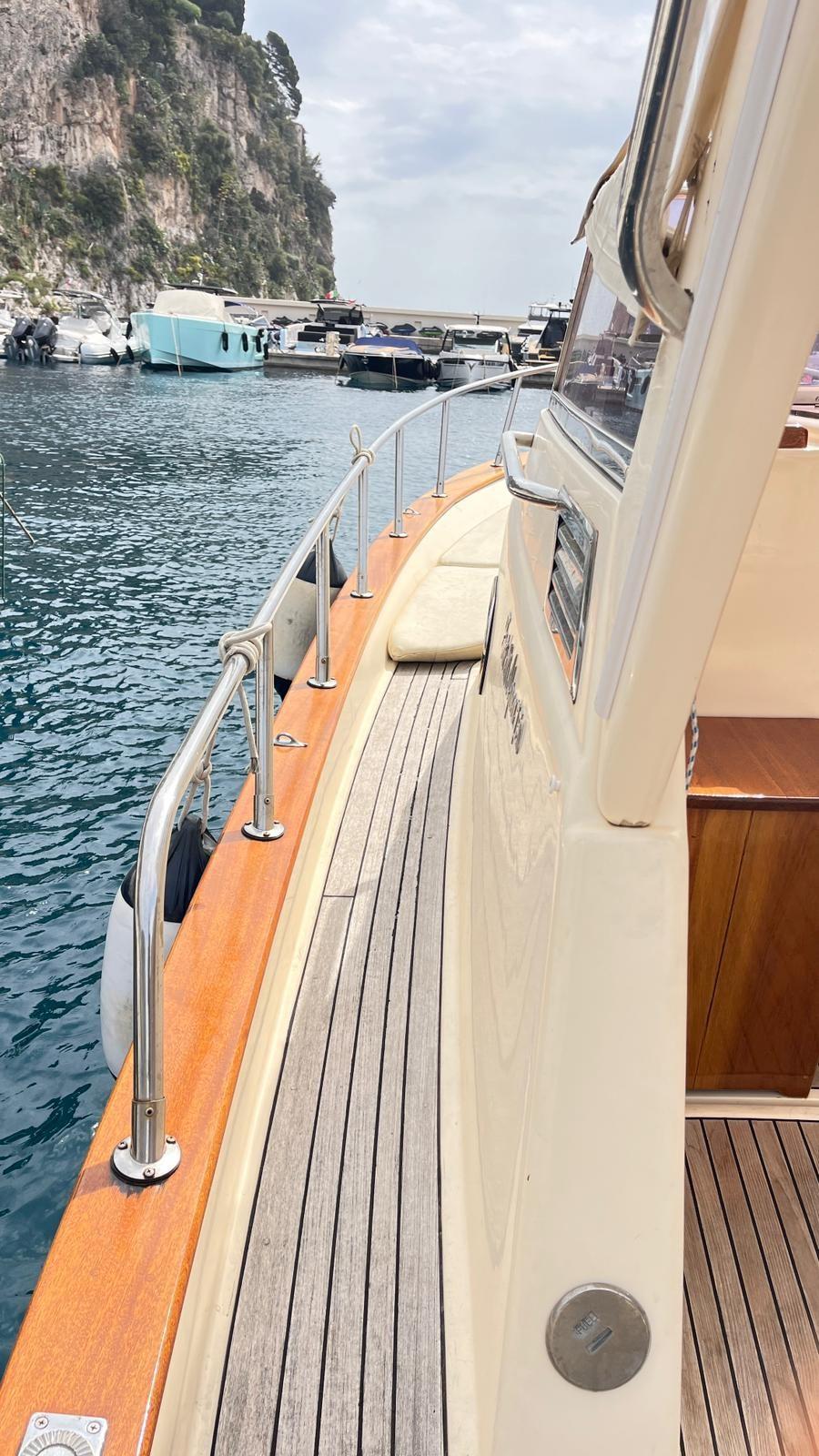 fratelli aprea Sorrento 750 cabinato