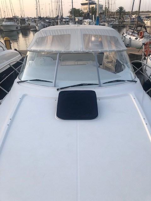 windy boats 37 grand mistral