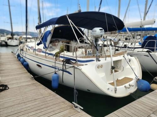 Bavaria yachts 42 cruiser