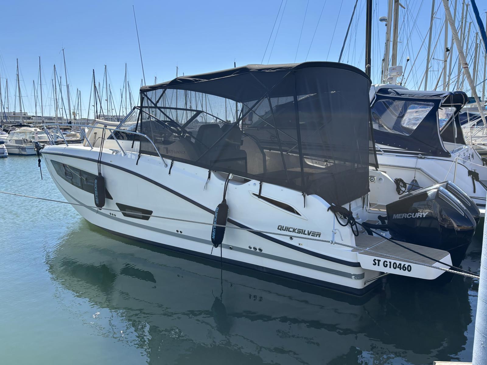 quicksilver 875 sundeck