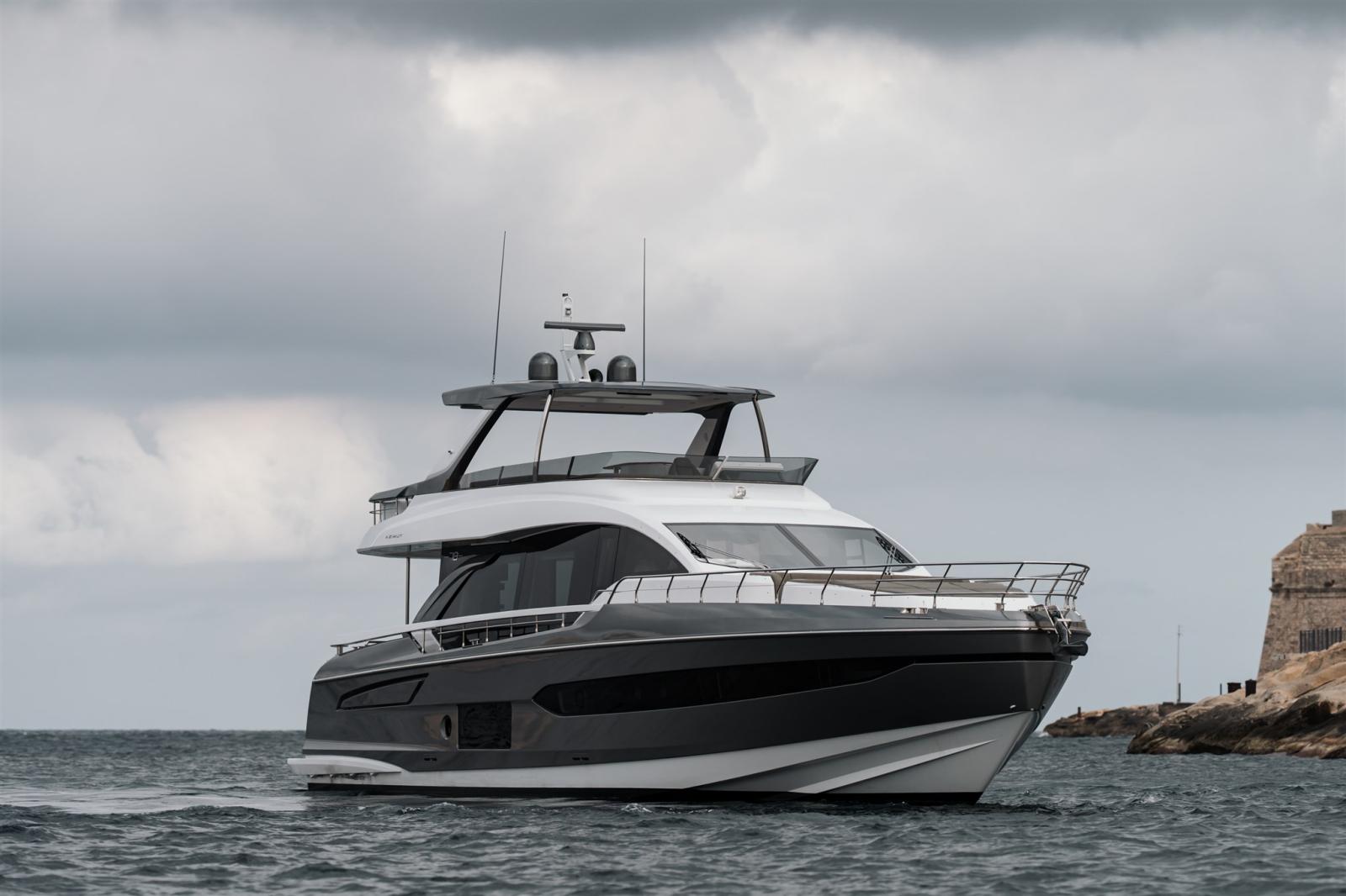 azimut 78 fly