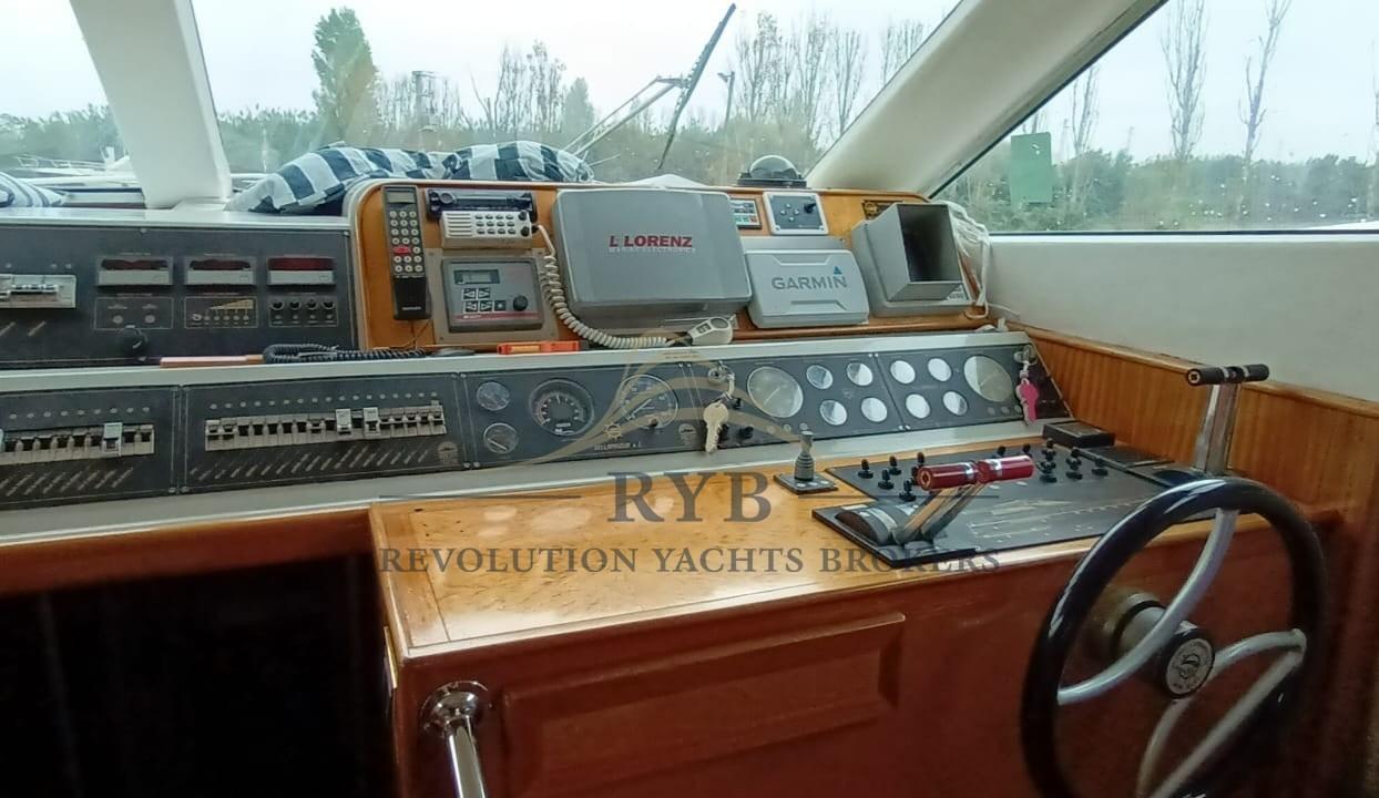 dellapasqua Dc 14 flying bridge