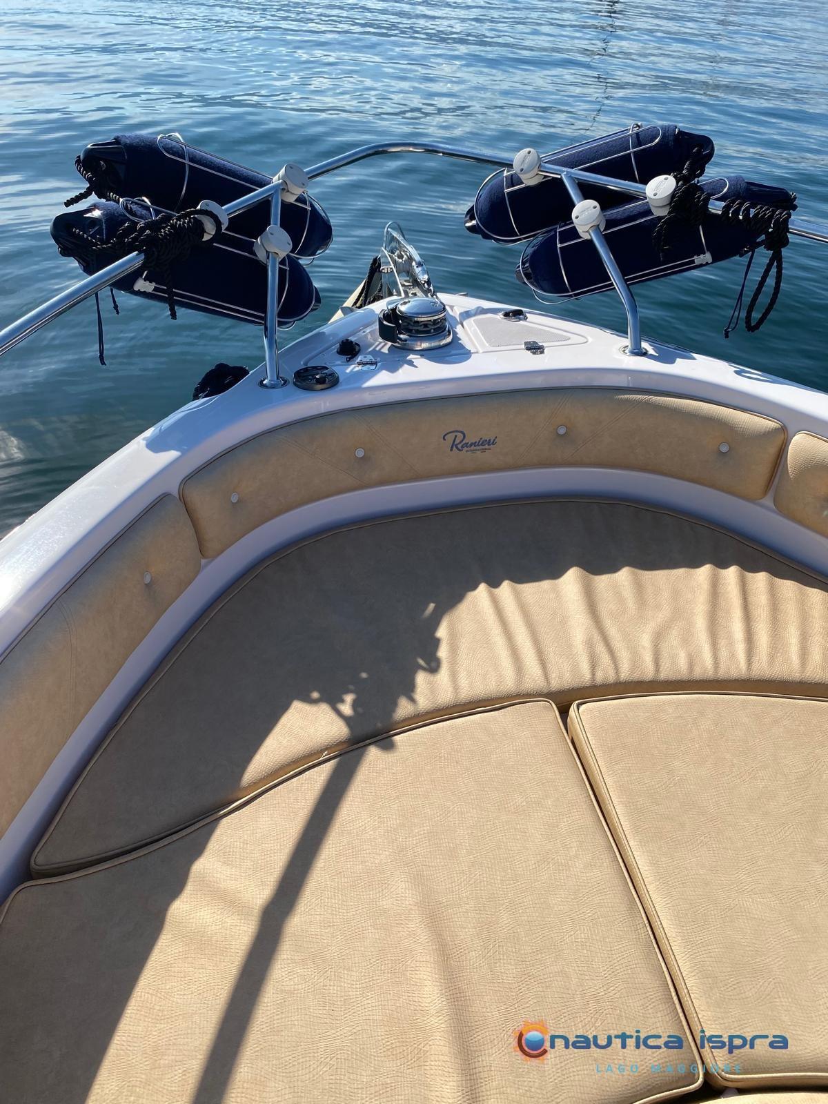 ranieri international Voyager 22