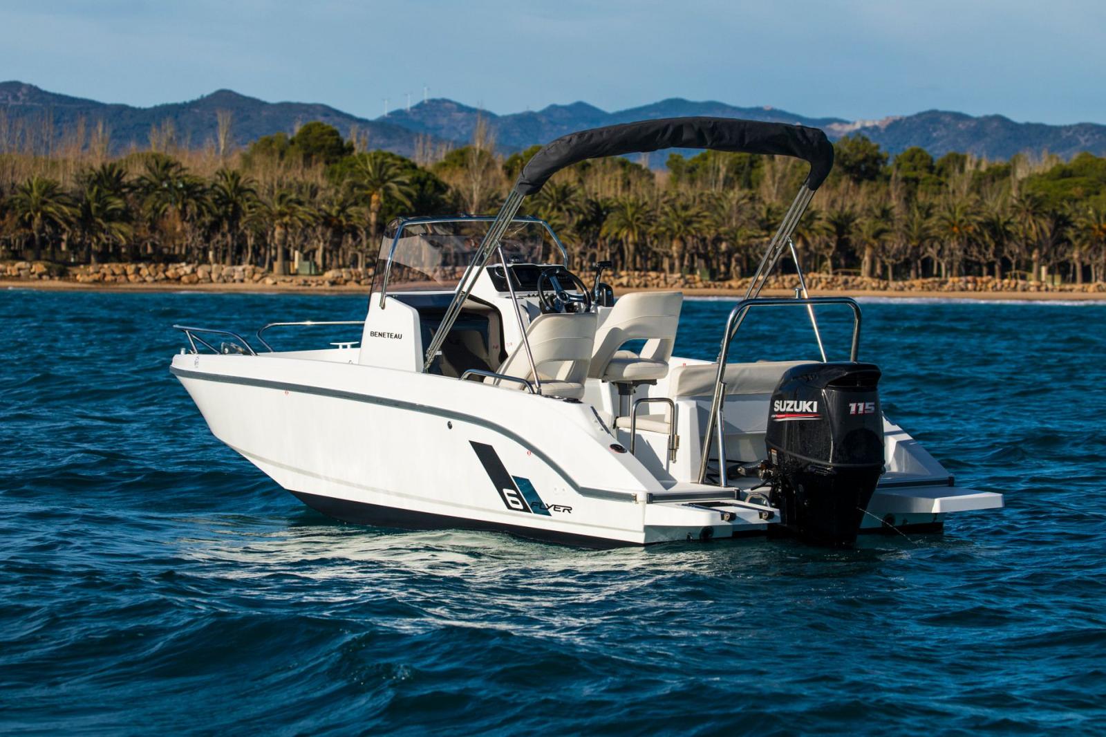 beneteau Flyer 6 spacedeck