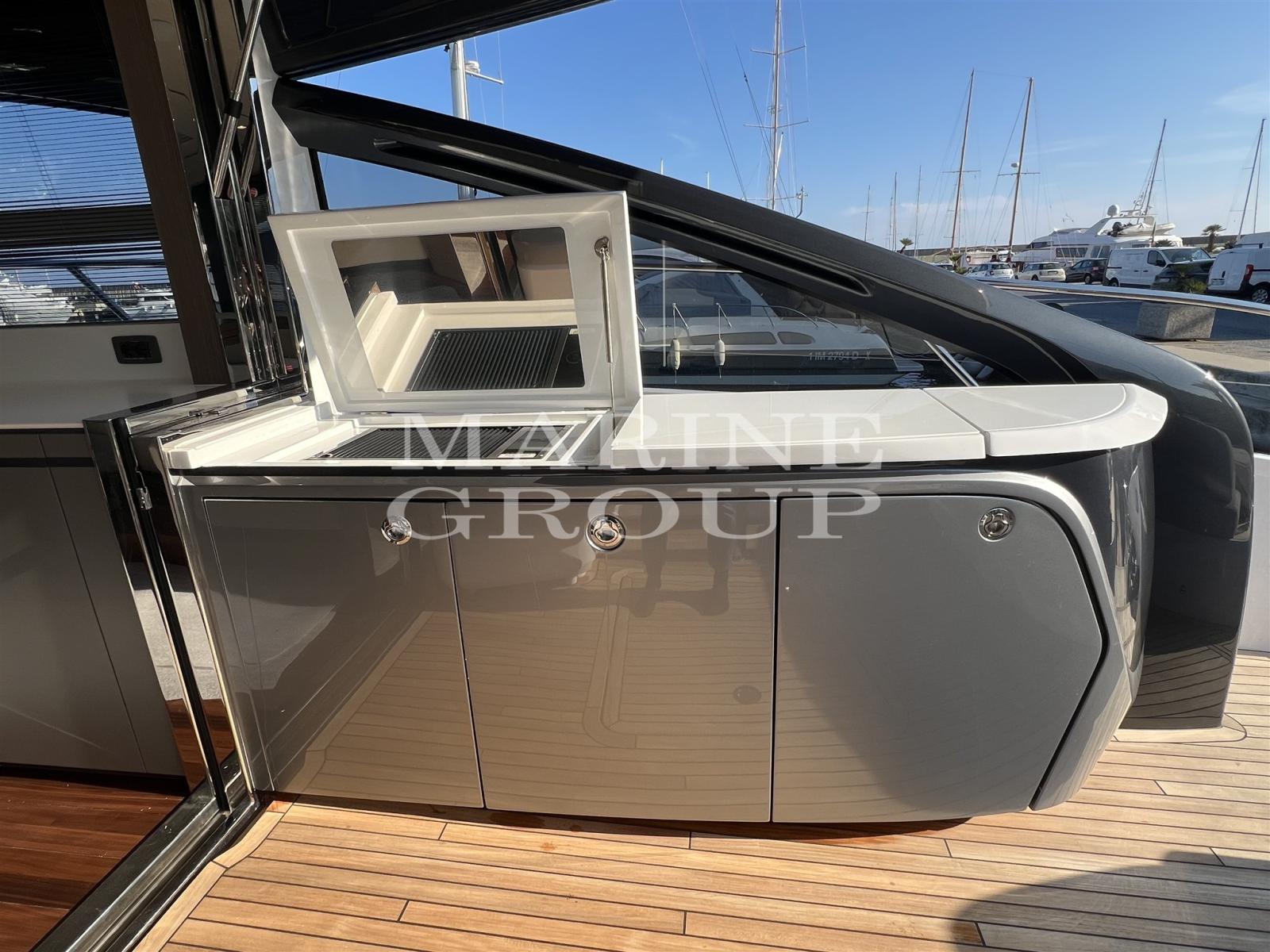 princess yachts V55