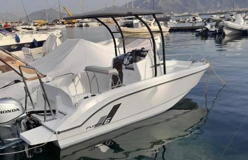 Beneteau flyer 6 space deck