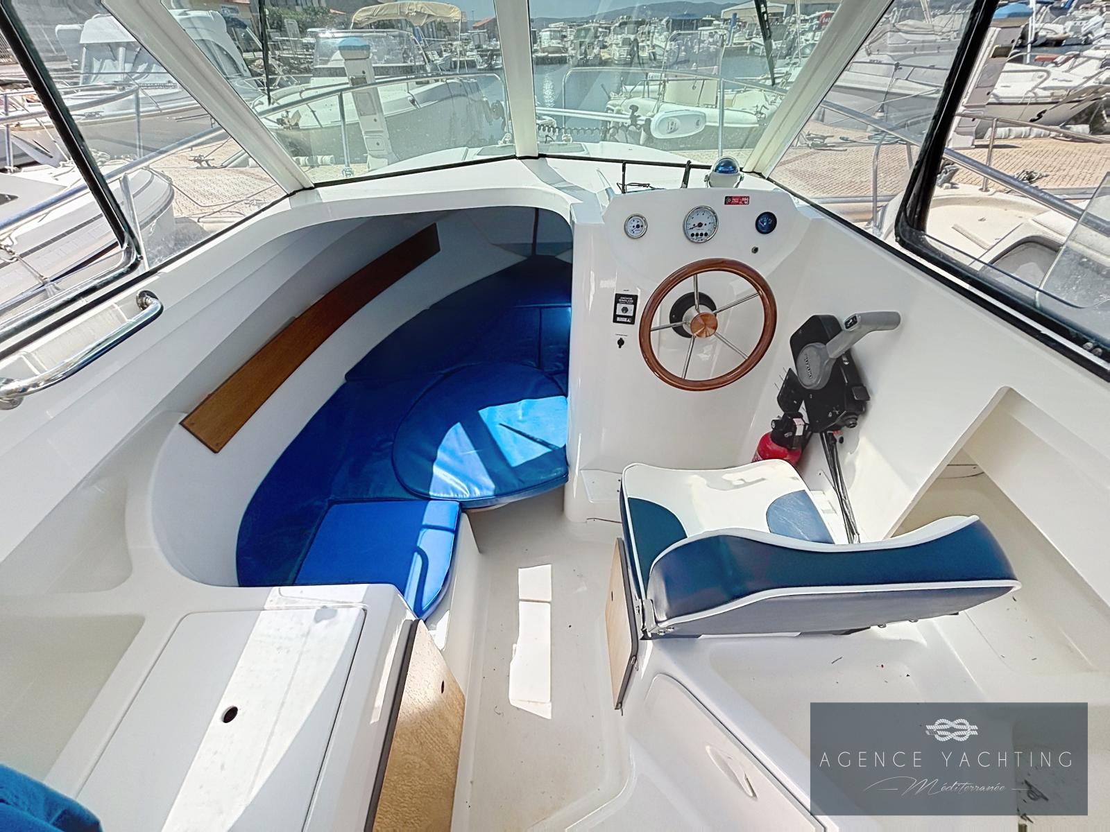 beneteau Antares 650 hb