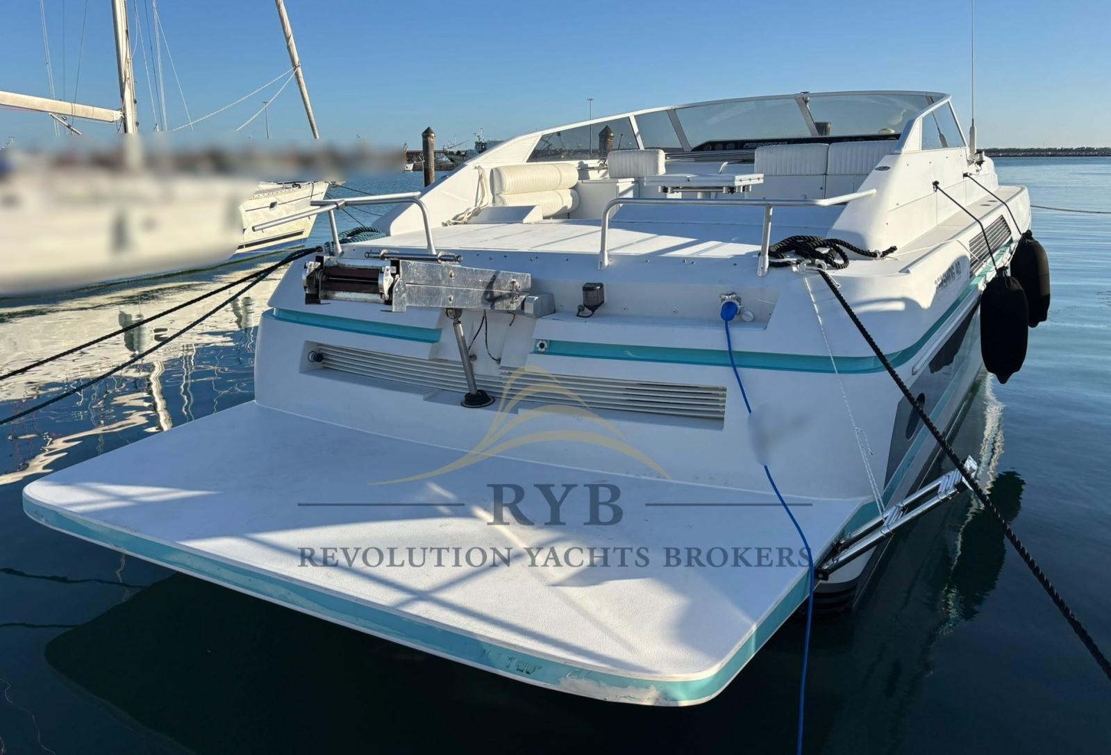 pershing 40