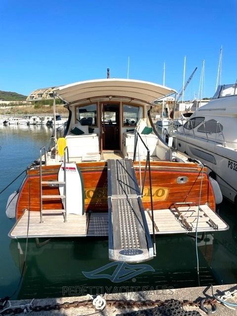 austin parker Lobster 42