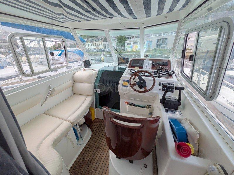 beneteau Ombrine 960 timonier