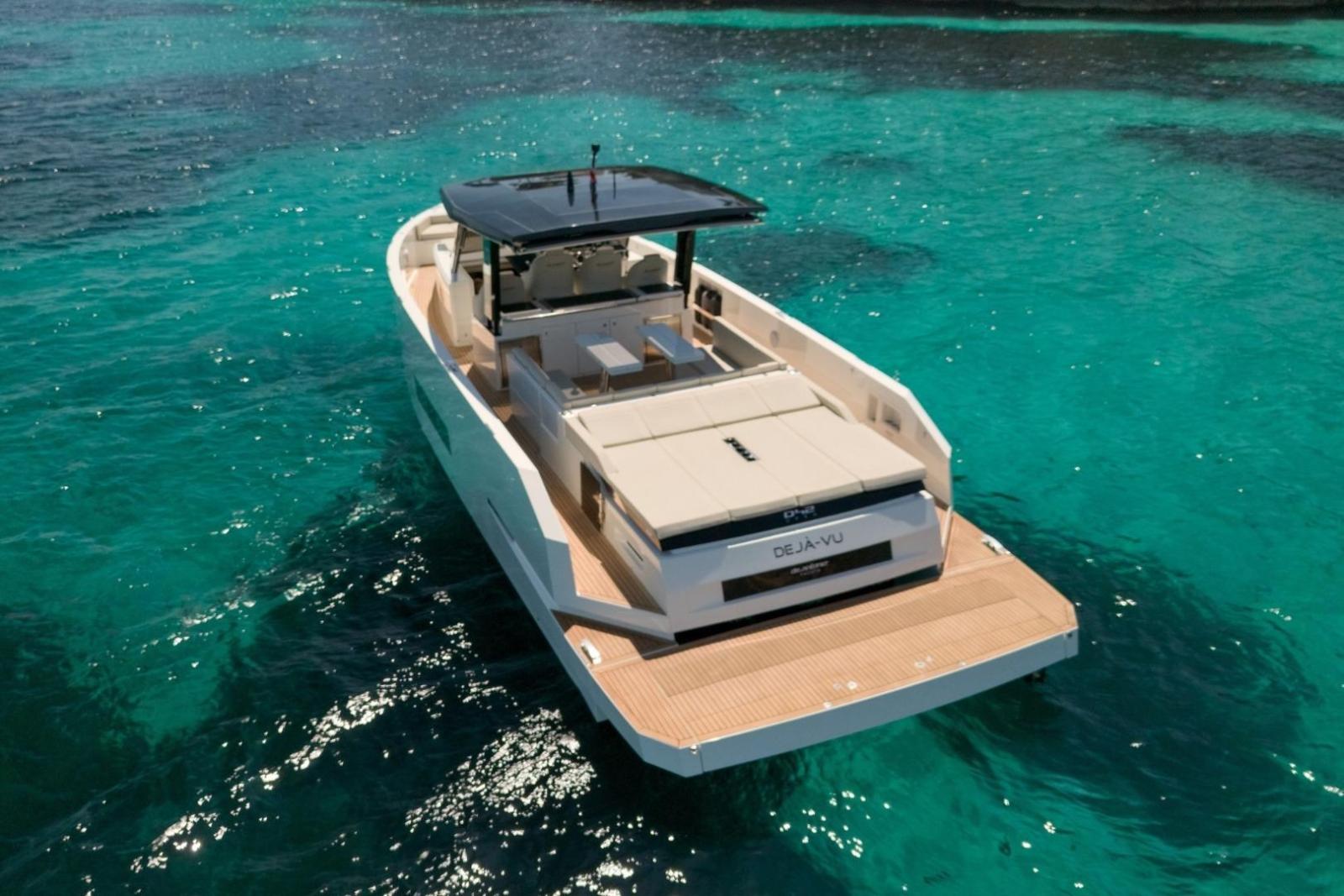 de antonio yachts D42 open