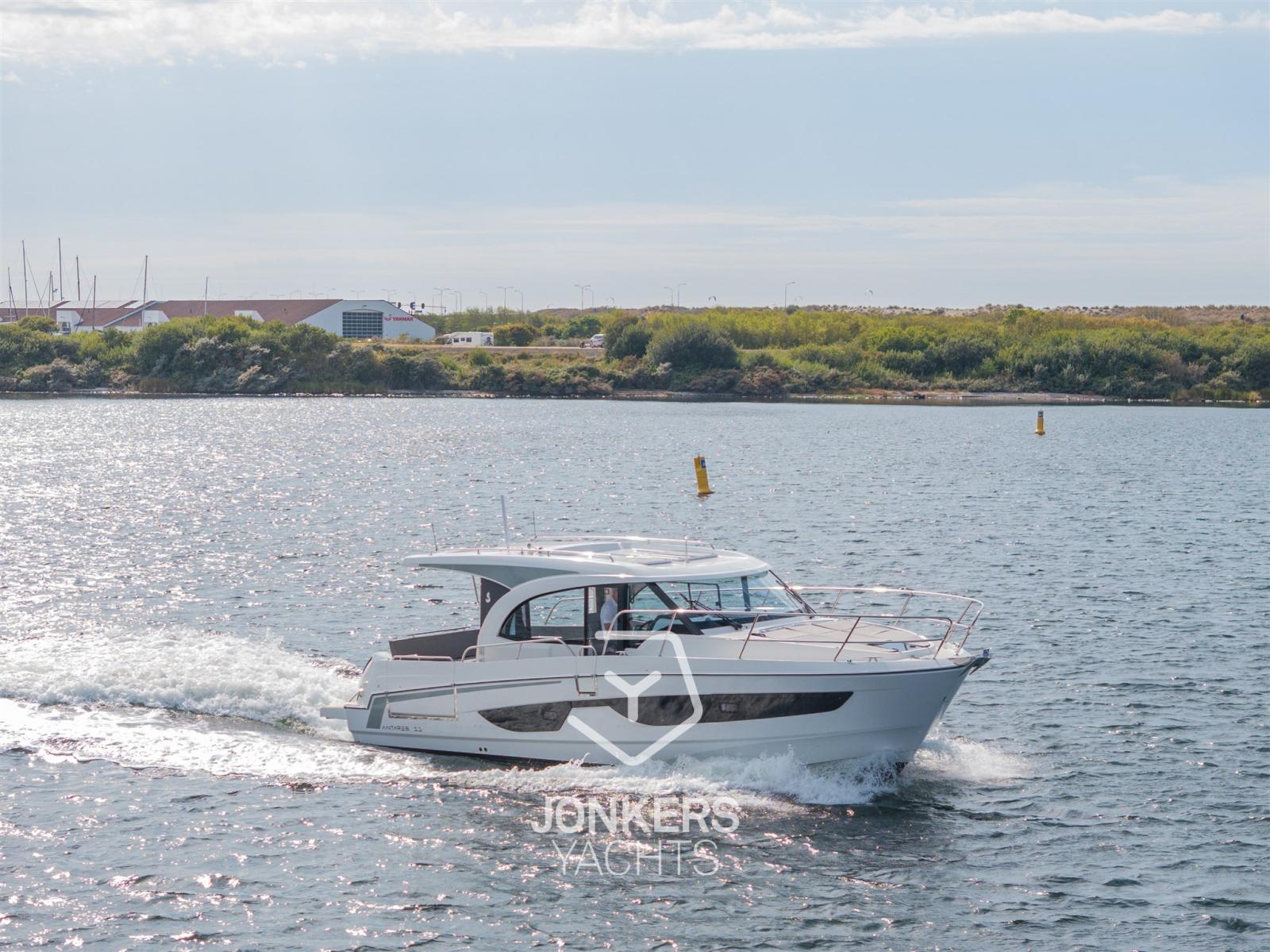 beneteau Antares 11