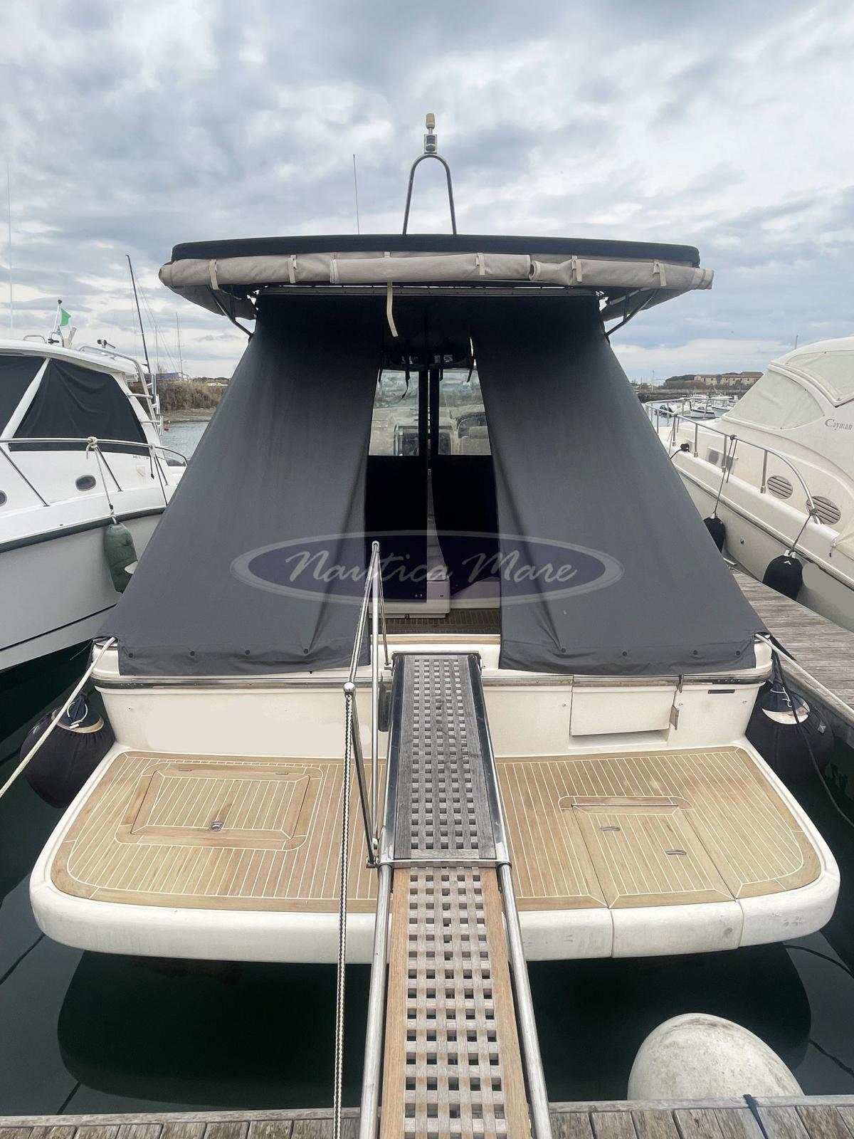 cayman Cayman 40 w.A.