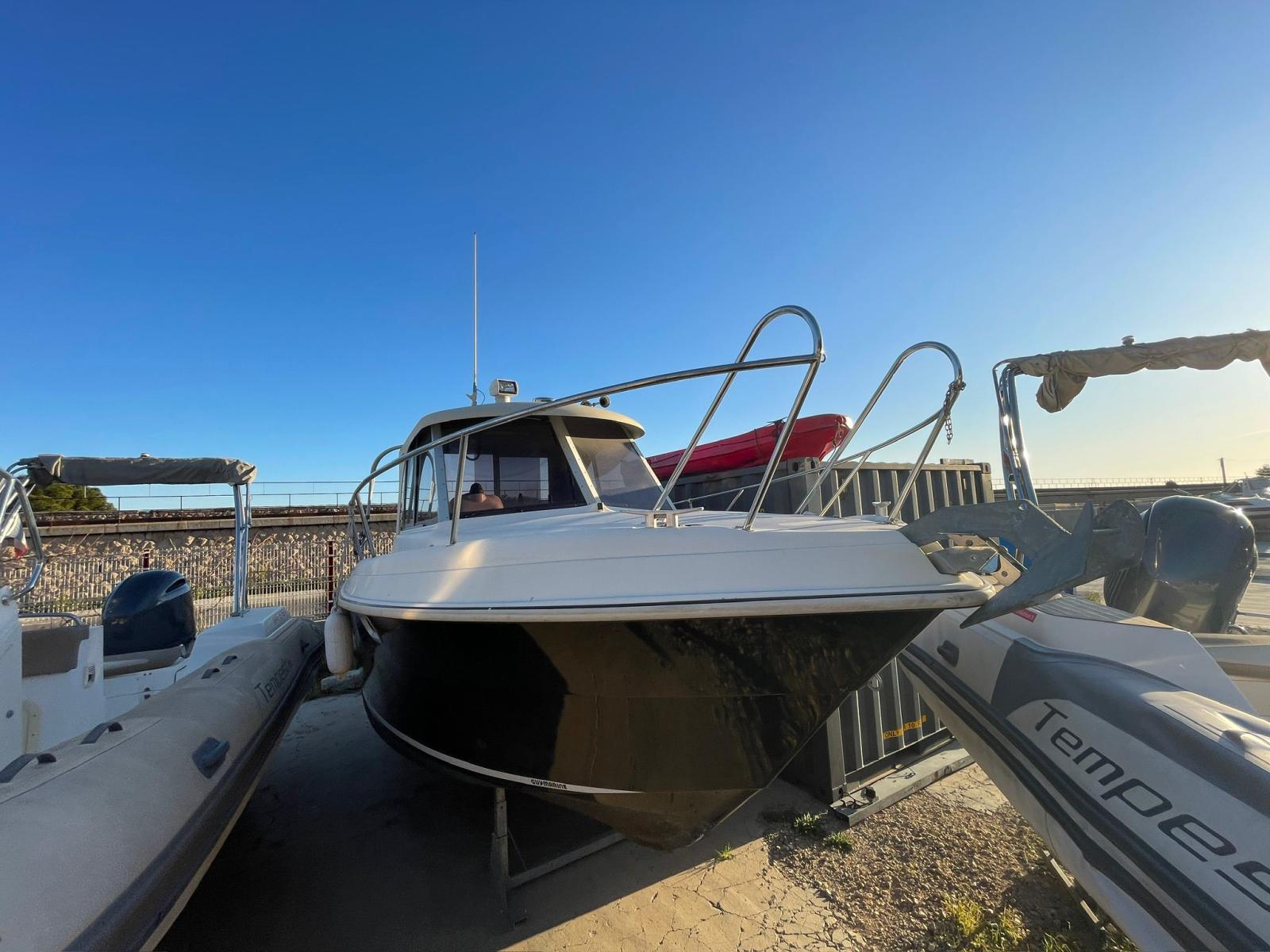guy marine Evada 740