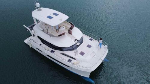 Aquila power yacht aquila 44