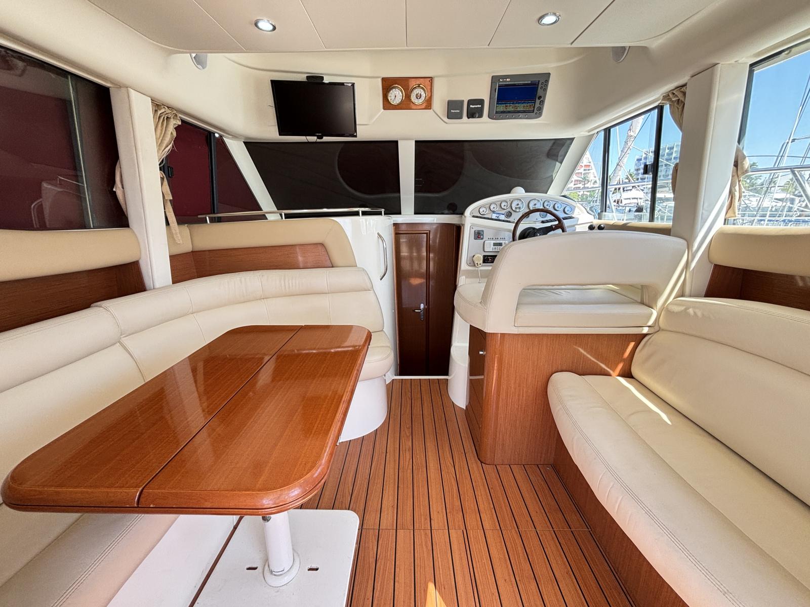 jeanneau Prestige 32