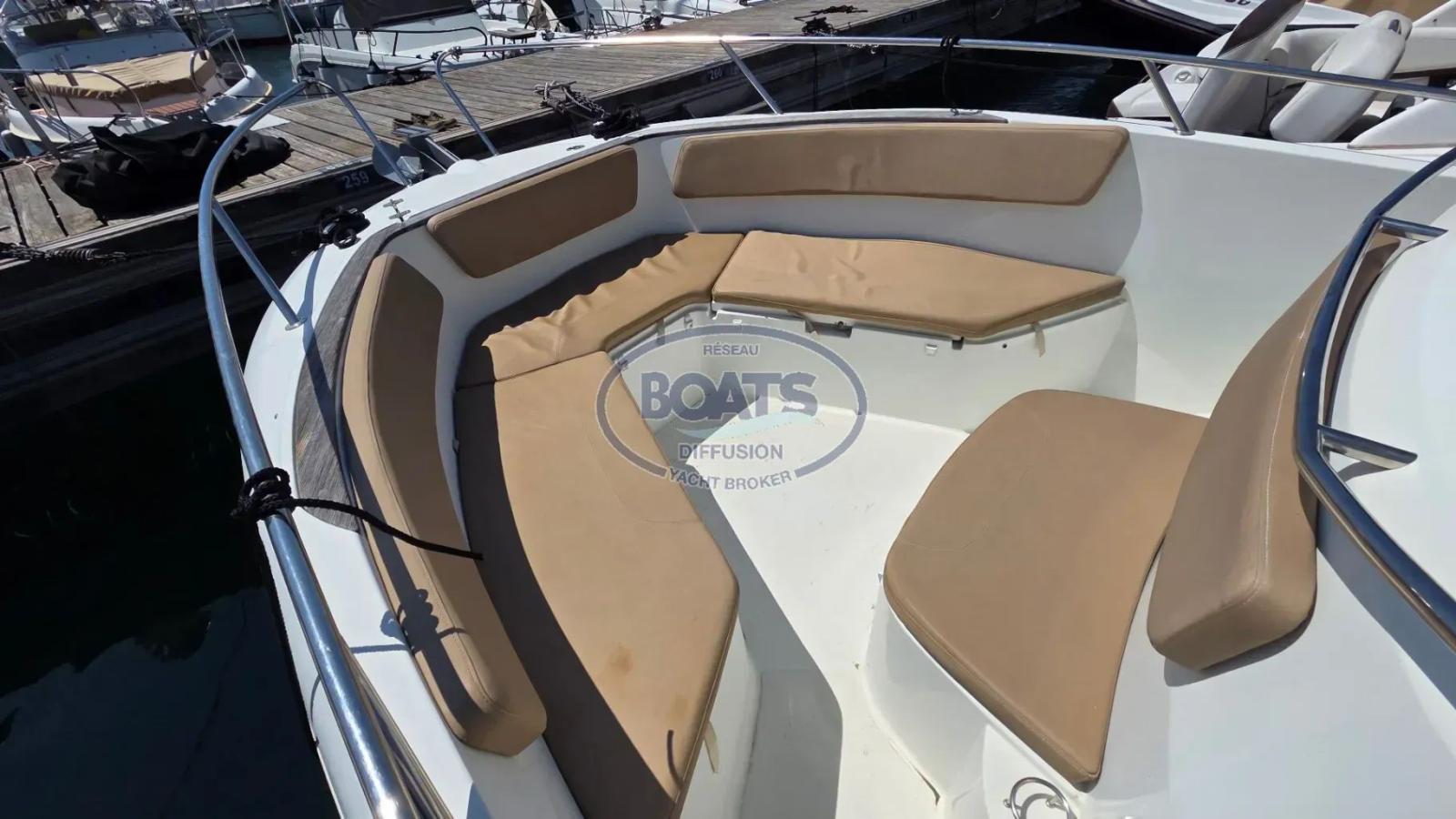 jeanneau Cap camarat 7.5 cc