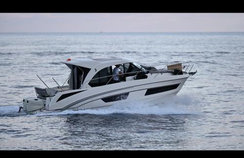 Beneteau antares 9