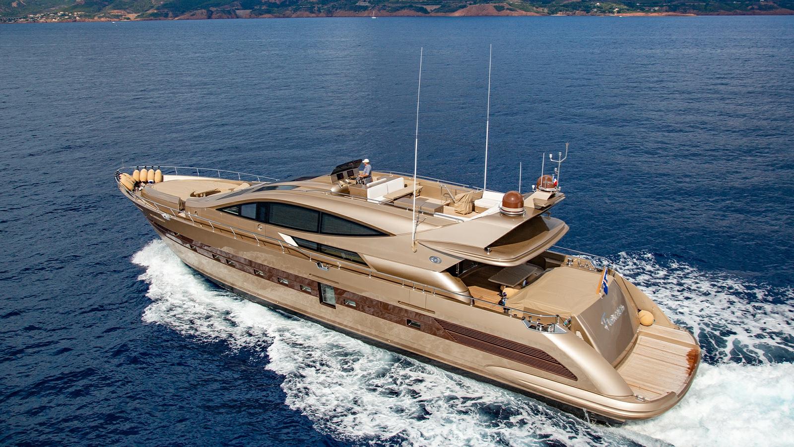 cerri cantieri navali 102 flying sport