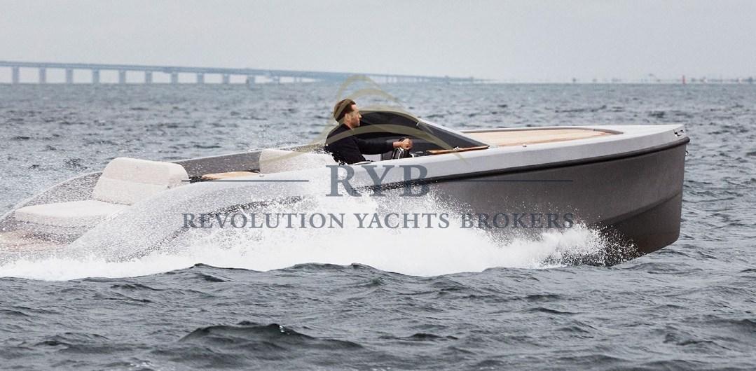 rand boats Spirit 25