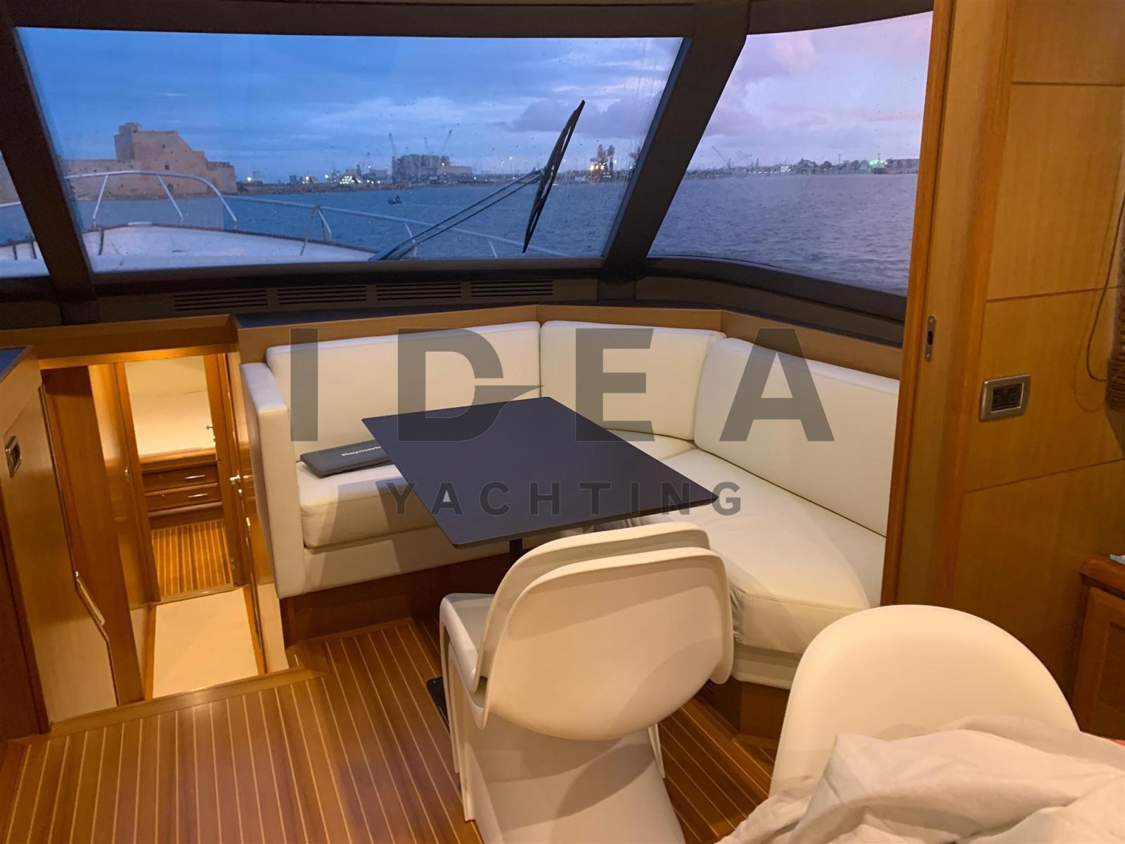 mochi craft Dolphin 74 cruiser