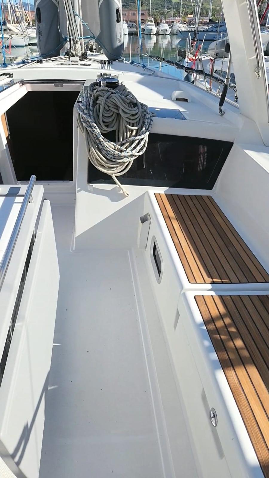 beneteau Oceanis 48