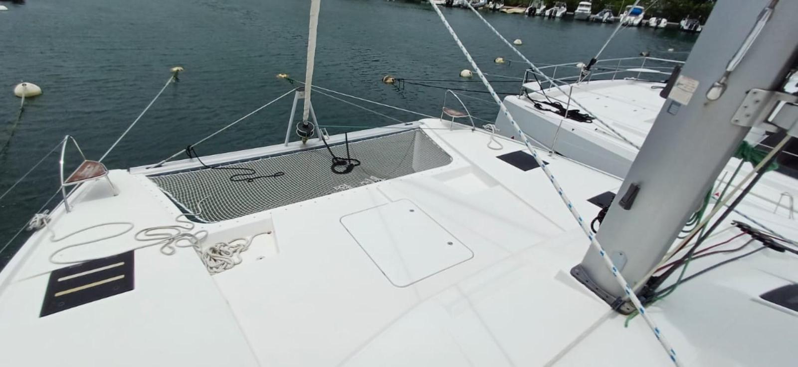 fountaine pajot Saona 47