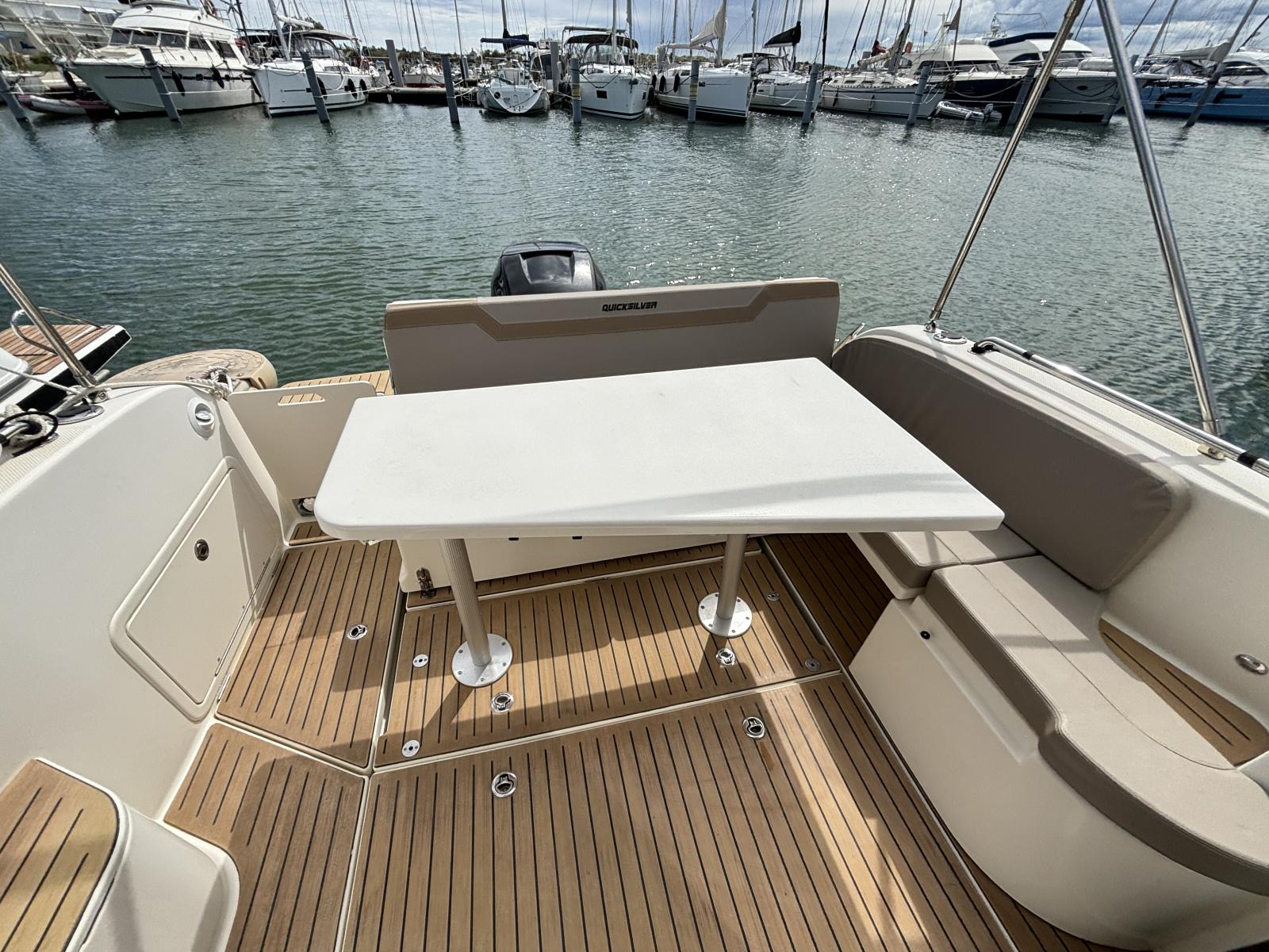 quicksilver Activ 755 weekend