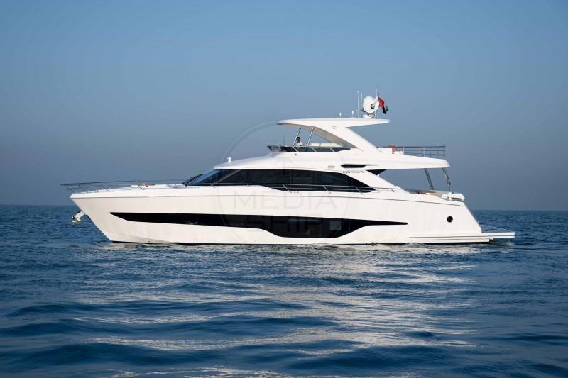 gulf craft Majesty 72
