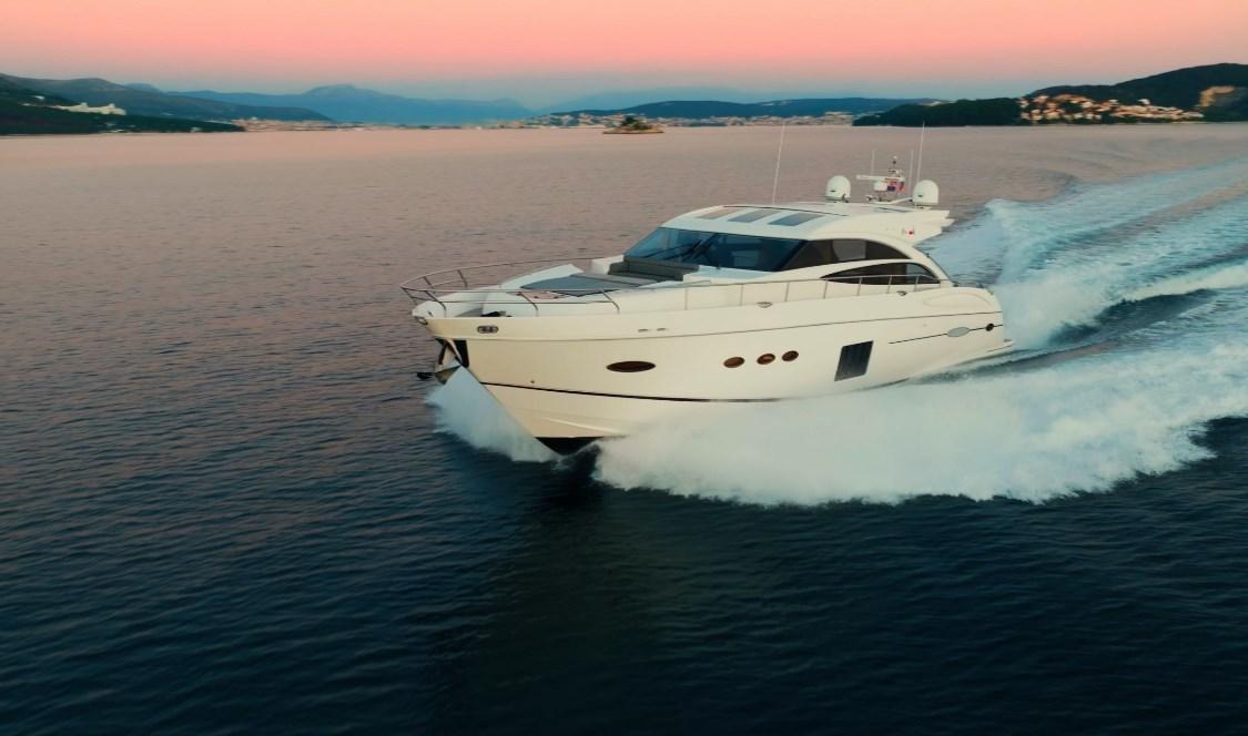 princess yachts V72